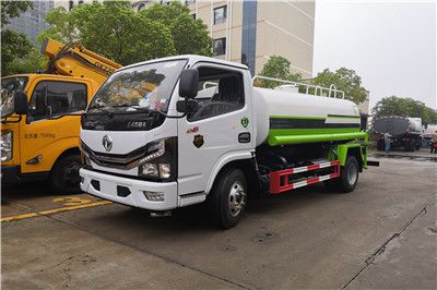 國六東風(fēng)灑水車︱5方灑水車